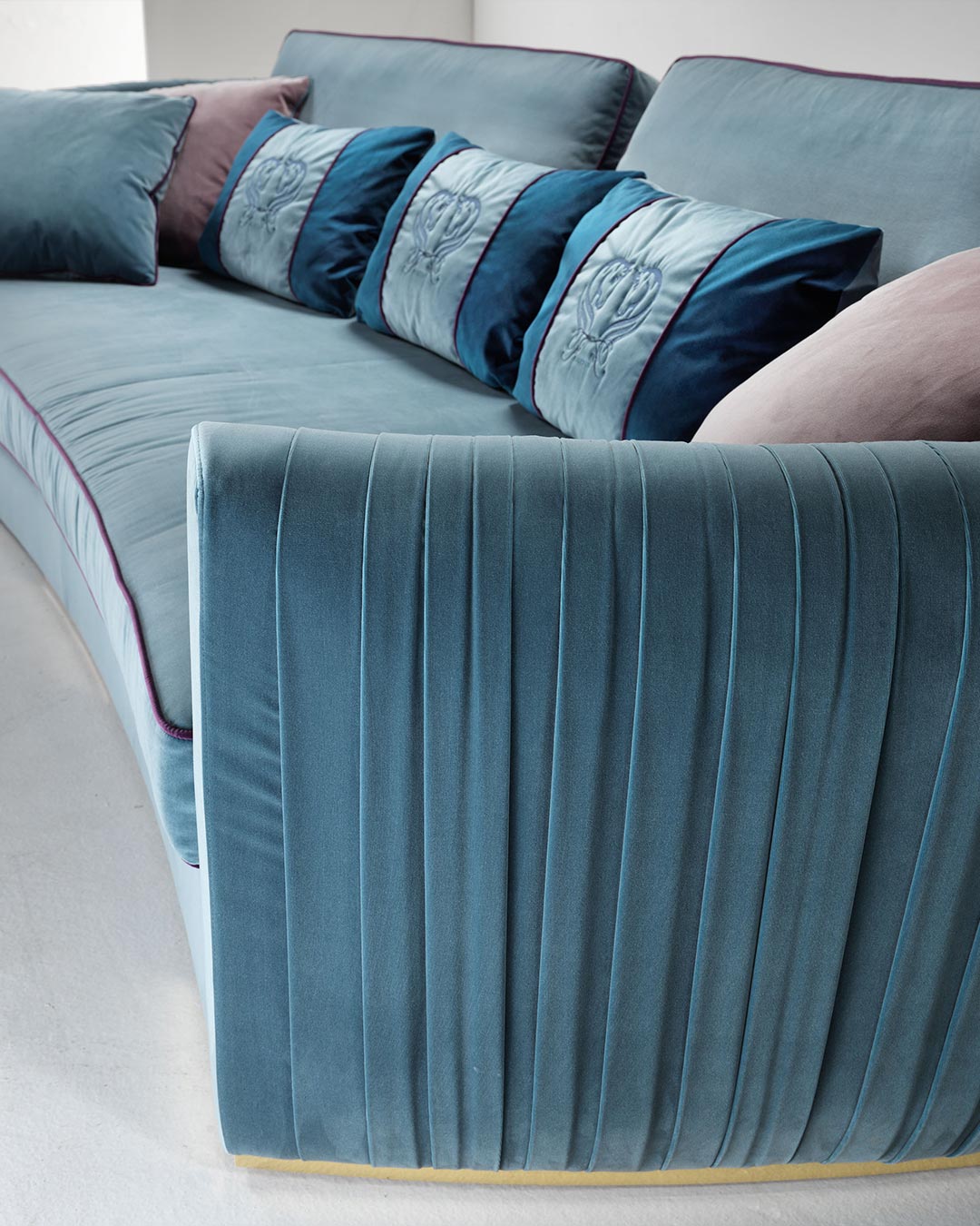 Trevi Glam Sofa