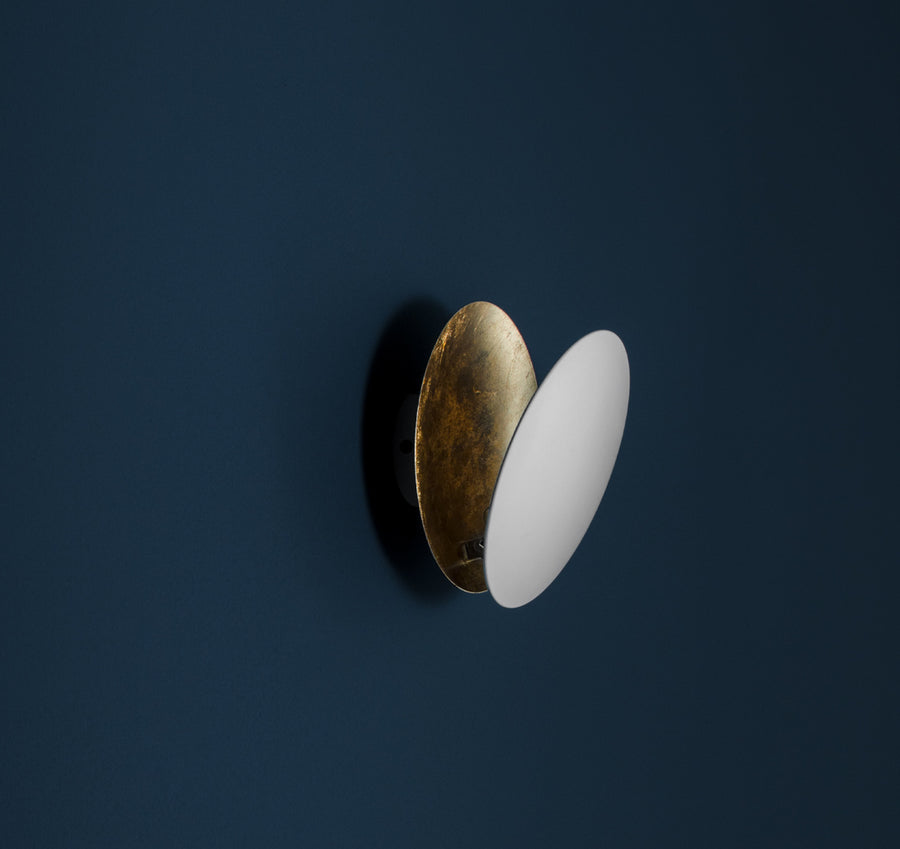 Lederam W Wall Lamp