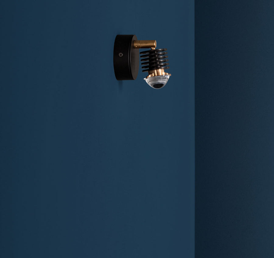 EC 301 Wall Lamp