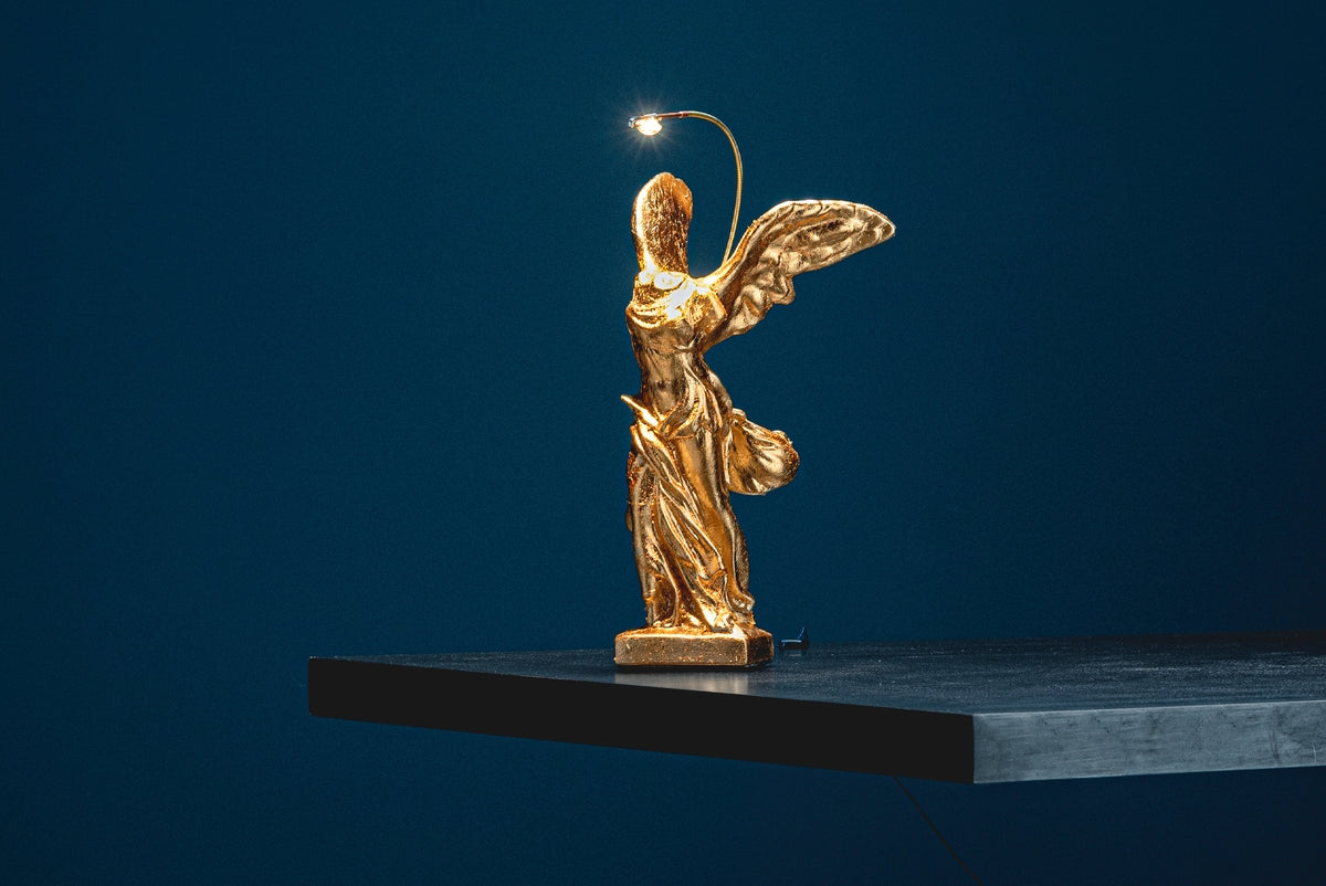 Lampa stołowa Nike
